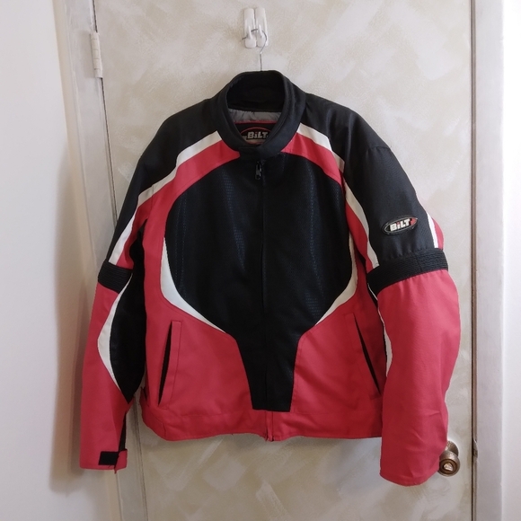 2X Bilt BLM 9 Motorcycle Jacket Padded Red Black White Zip out liner